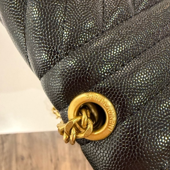 YSL Handbag - Picture 6 of 8